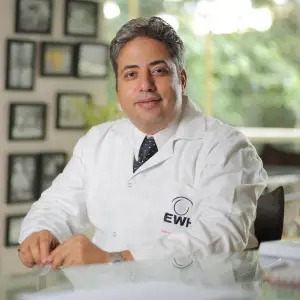 دكتور أيهاب سعد عثمان